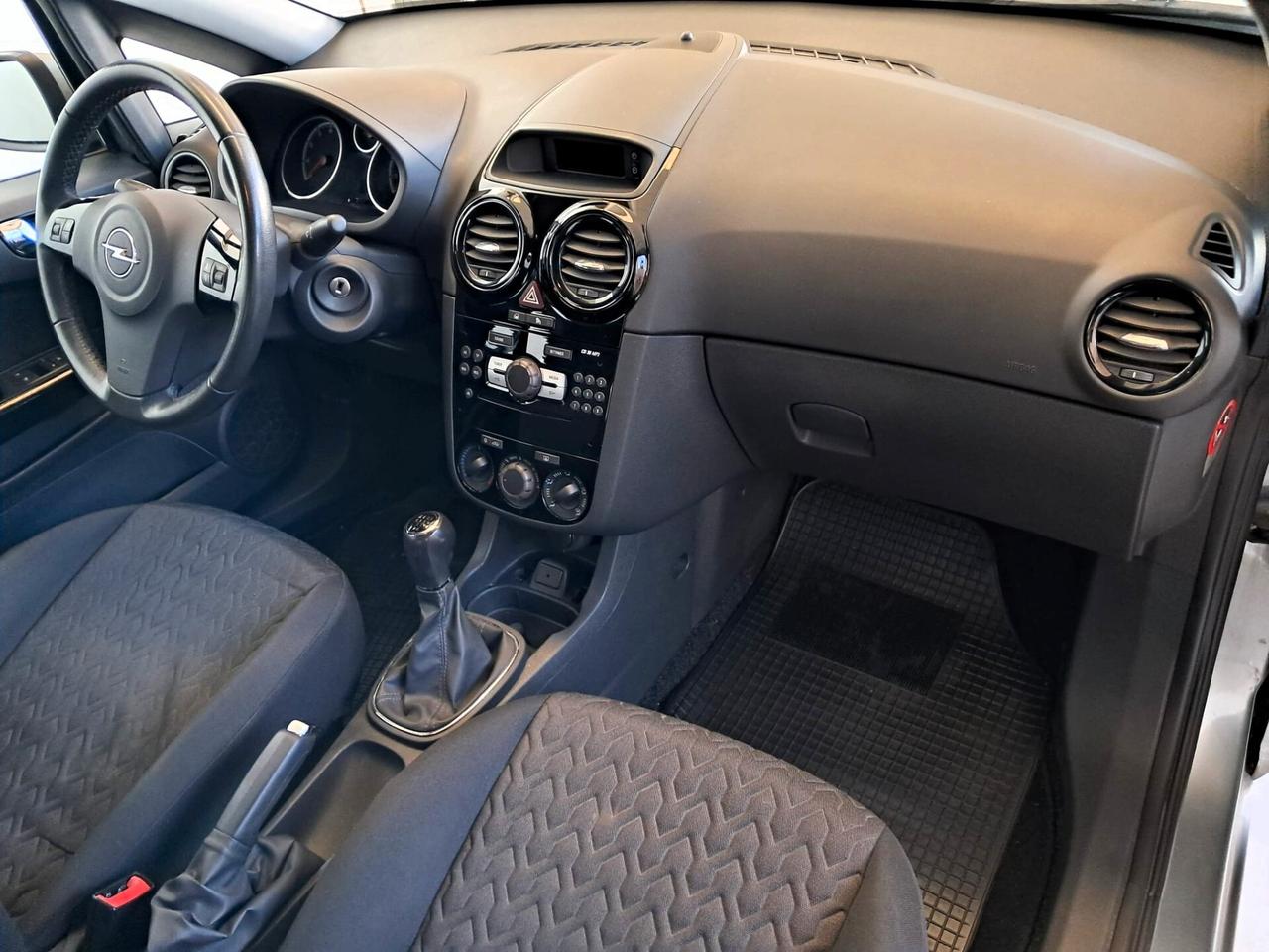 Opel Corsa 1.2 5 porte Edition