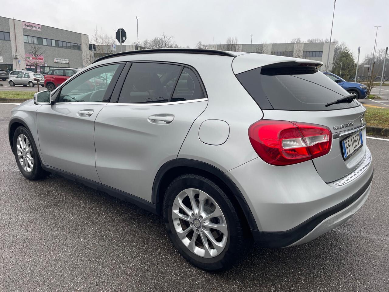 Mercedes-benz GLA 180 d Automatik*Navi*Neopatentati*