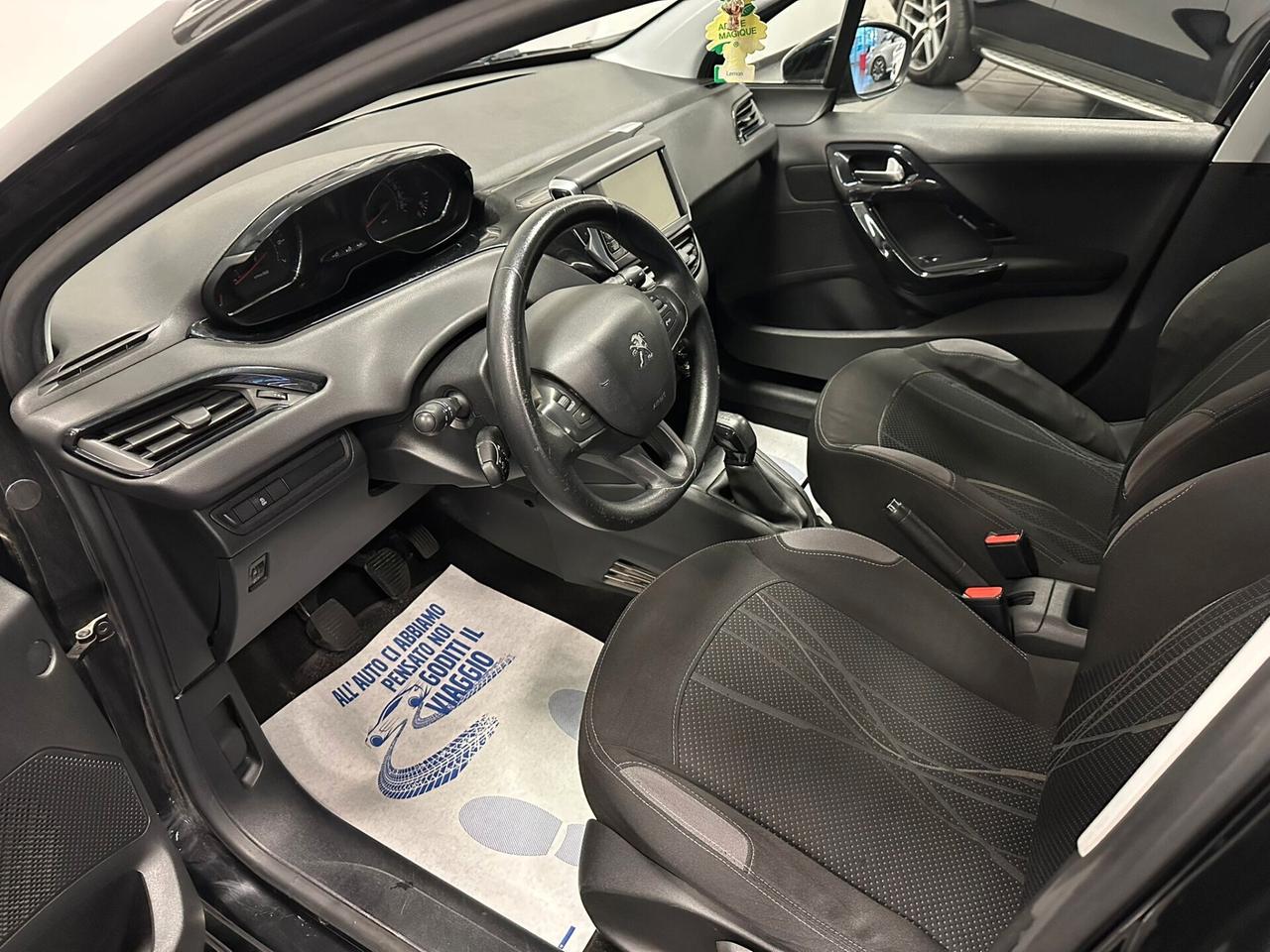 Peugeot 208 1.2 VTi 82 CV 5 porte Allure 2013