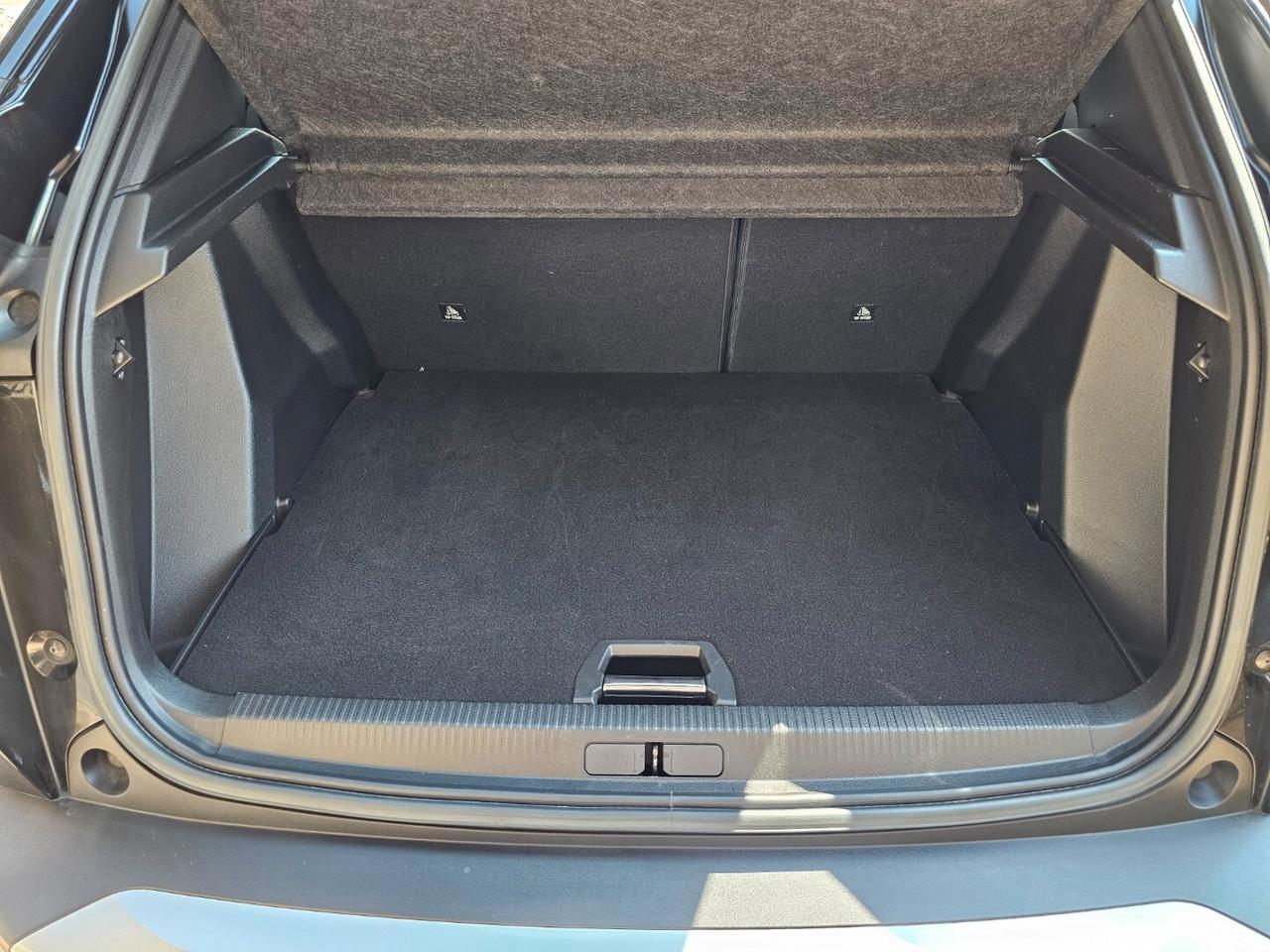 Peugeot 2008 PureTech 130 S&S EAT8 Active Pack