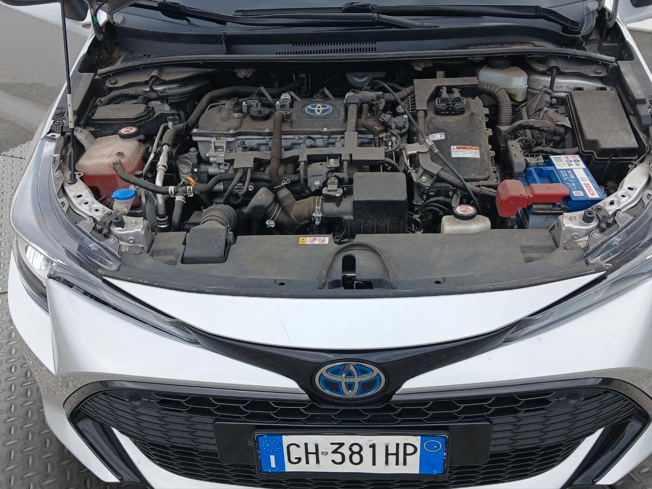 Toyota Corolla 1.8h Business cvt