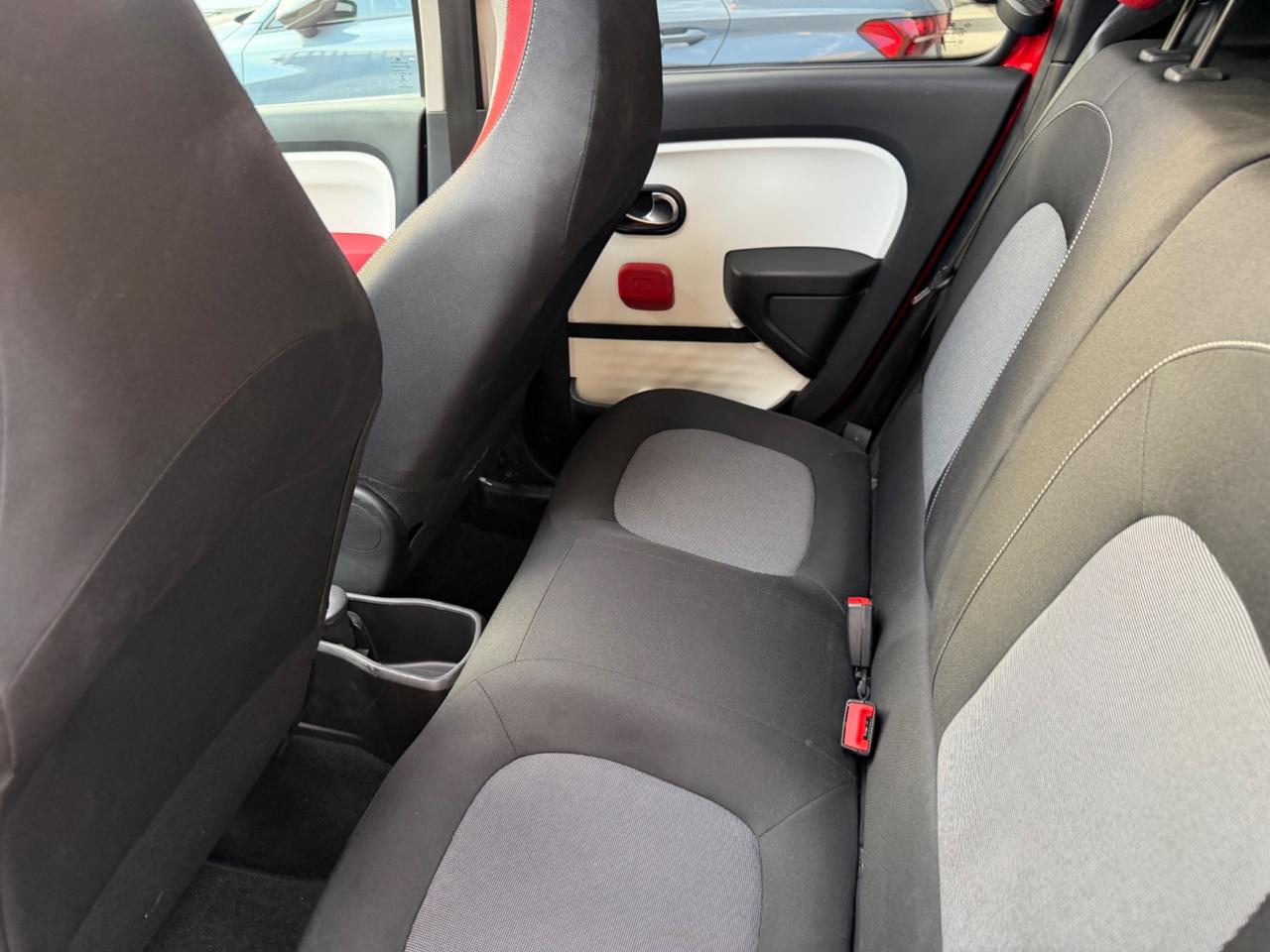 Renault Twingo TCe 90 CV EDC Intens CABRIO