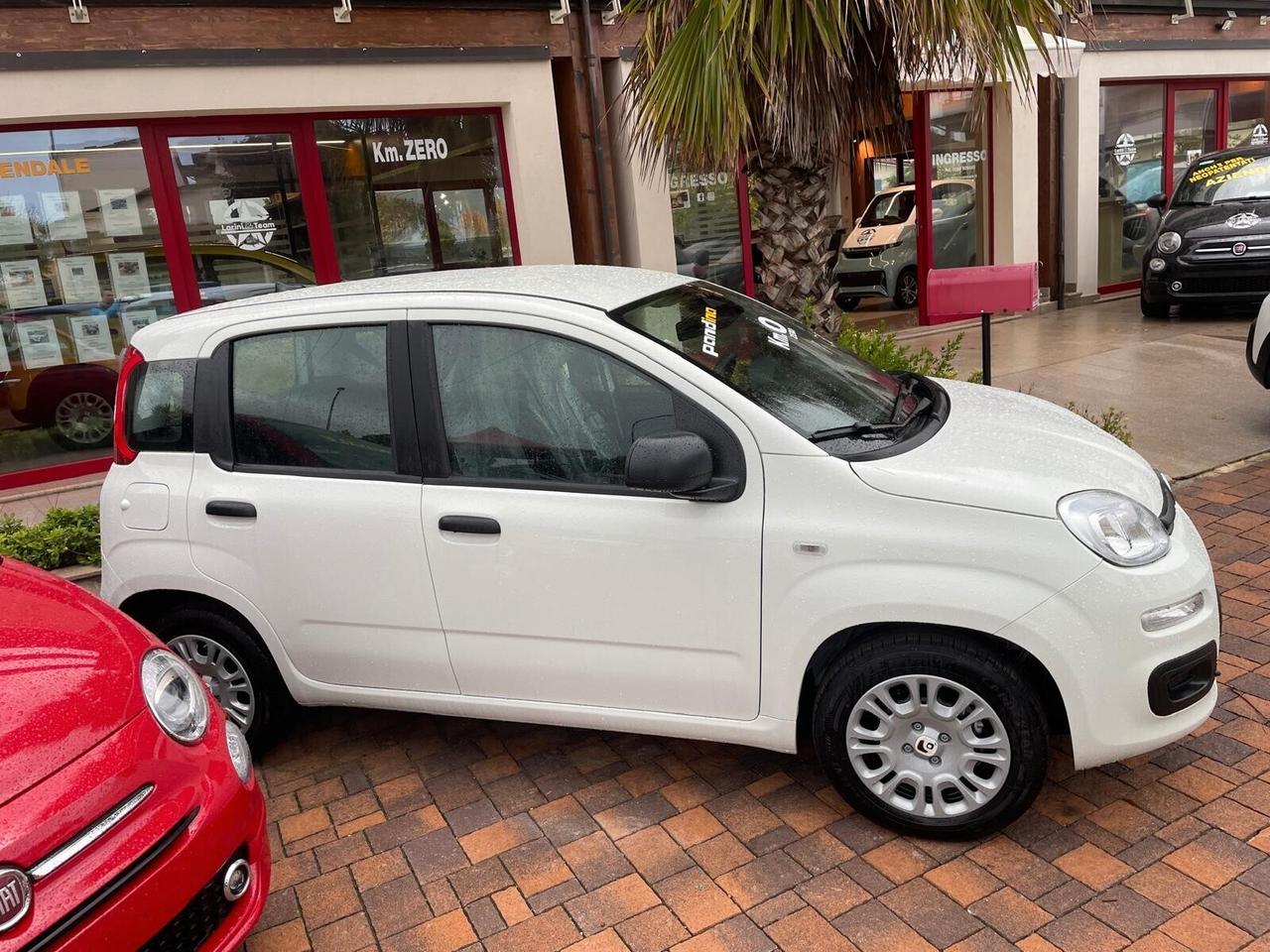FIAT PANDINA 1.0 HYBRID KM 0