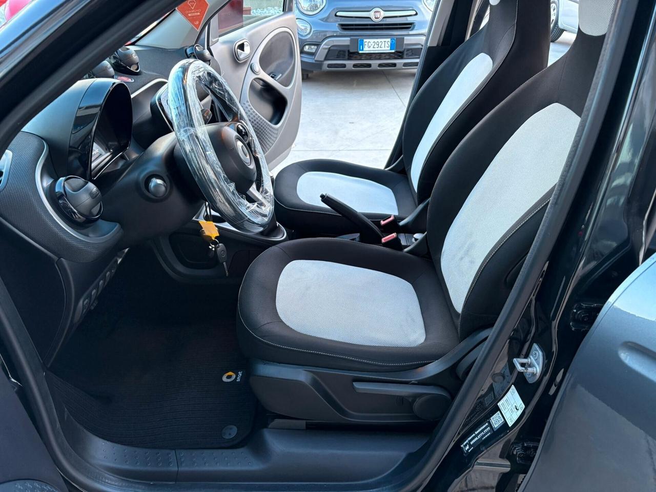 Smart ForFour 70 1.0 Prime