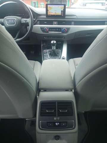 Audi A4 Avant 2.0 tdi Business 122cv IVA DED. NAVY, LED