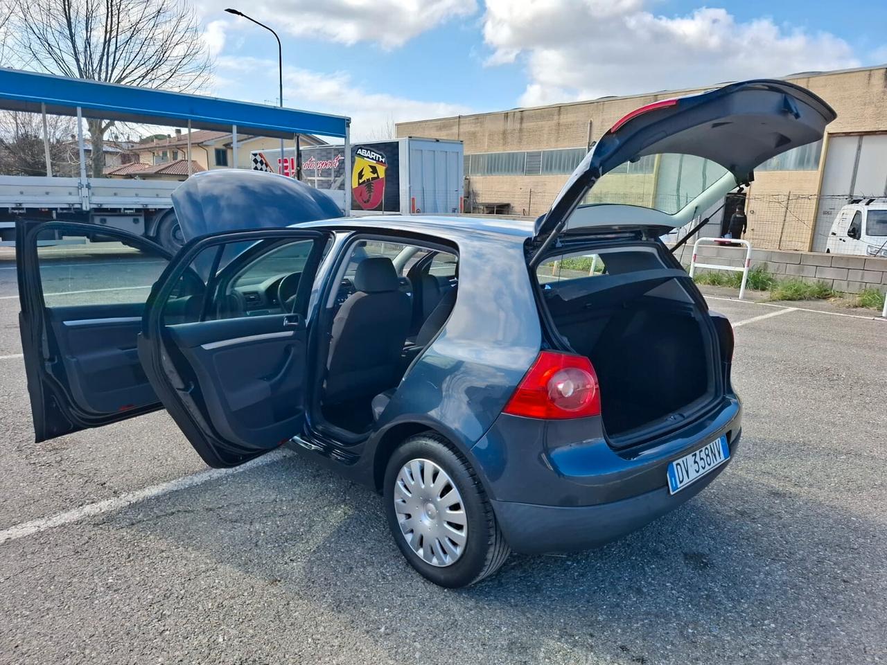 Volkswagen Golf 1.9 TDI 5 porte SOLO 116.000 KM