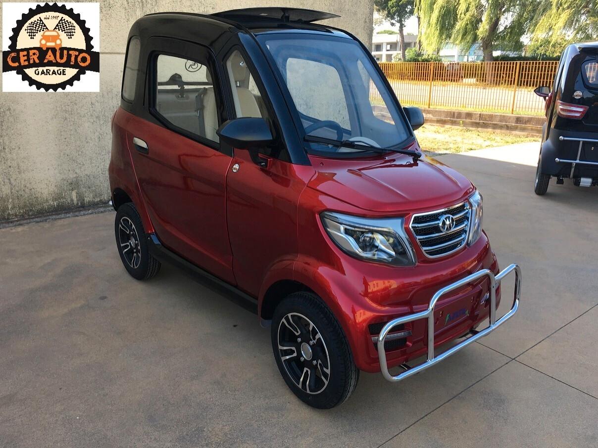 DELTA1 scooter cabinato anziani/disabili
