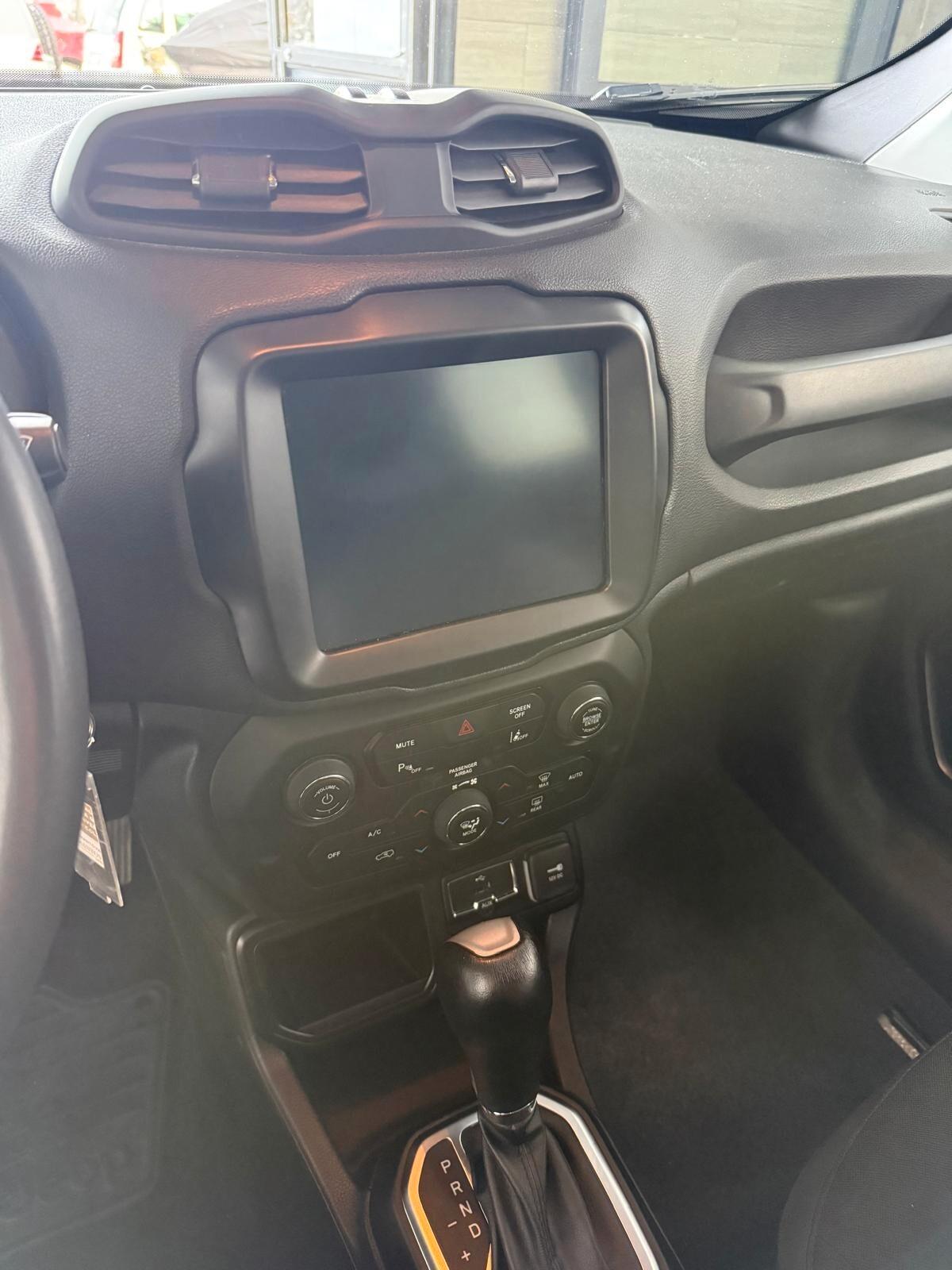 Jeep Renegade 1.5 Turbo T4 MHEV Limited