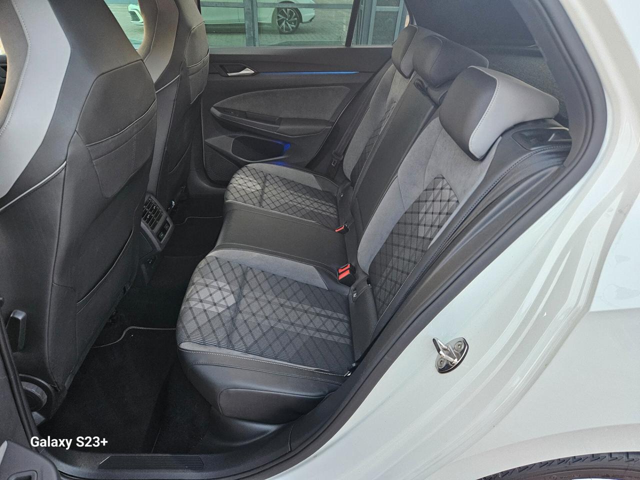 Golf 8 DSG R-Line hybrid PROMO USATO/SCAMBIO