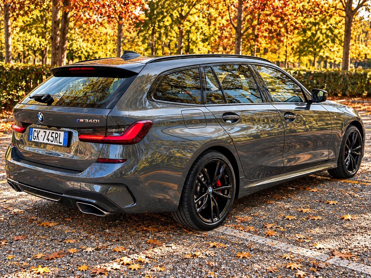 Bmw 340i M340i xDrive Touring 374 CV MHEV – M Performance 06/2022