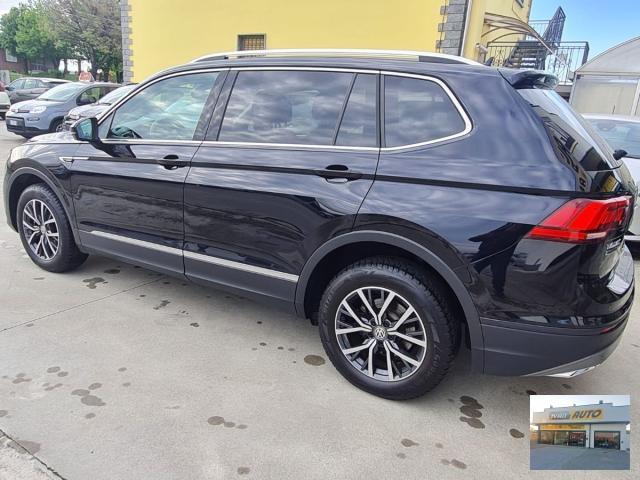 VW Tiguan ALLSPACE 2.0 TDI-7 POSTI-4X4-AUTOMATICO