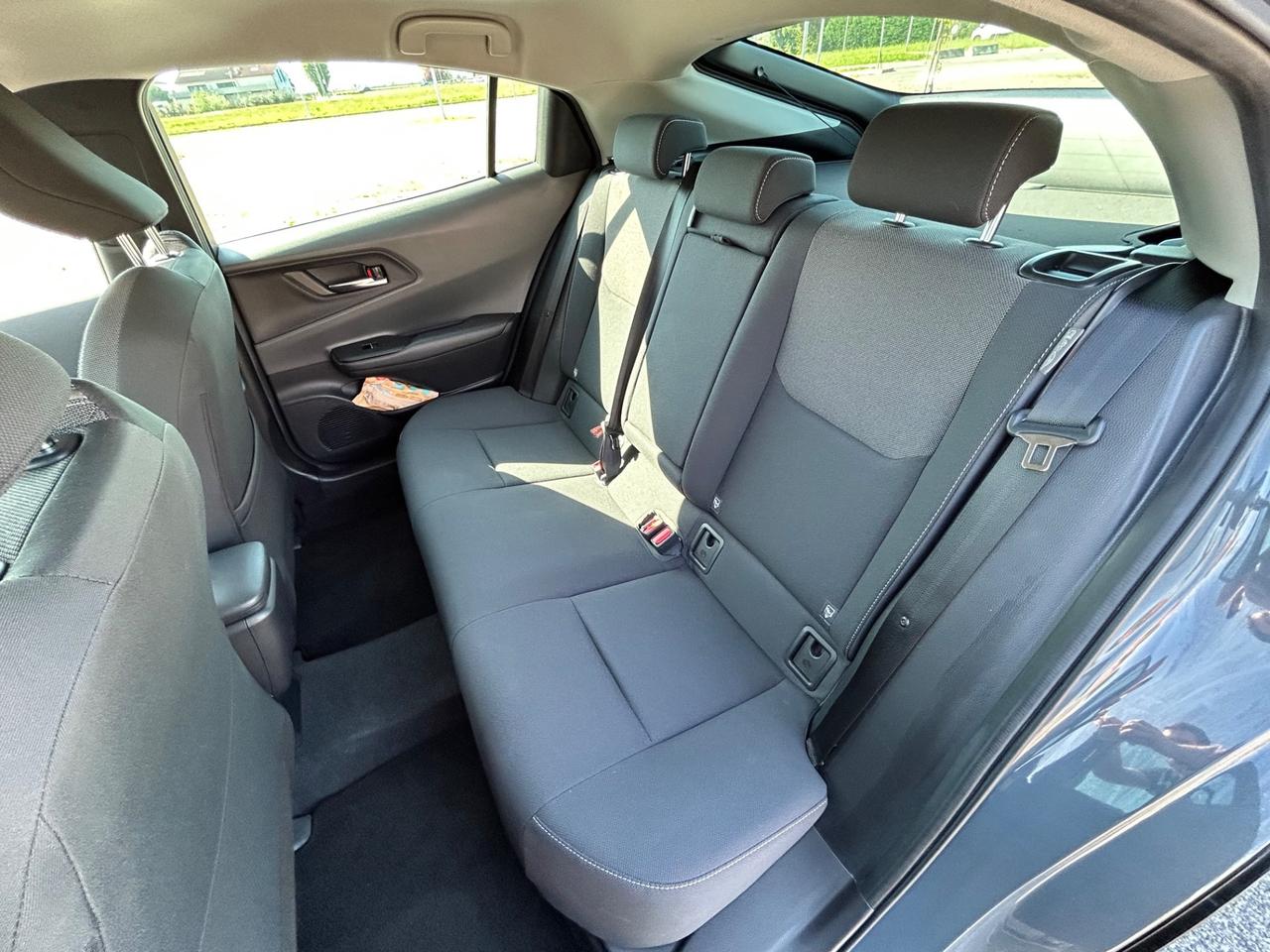 Toyota Prius 2.0 Plug-in Hybrid Lounge