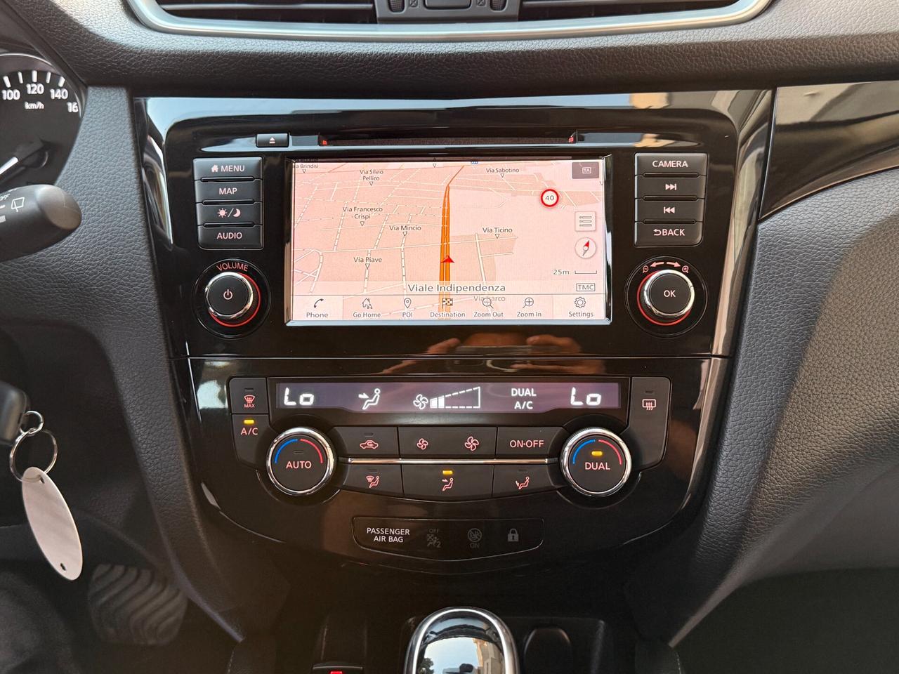 Nissan Qashqai 1.5 dCi DCT LED NAVI CAMERA - 2020