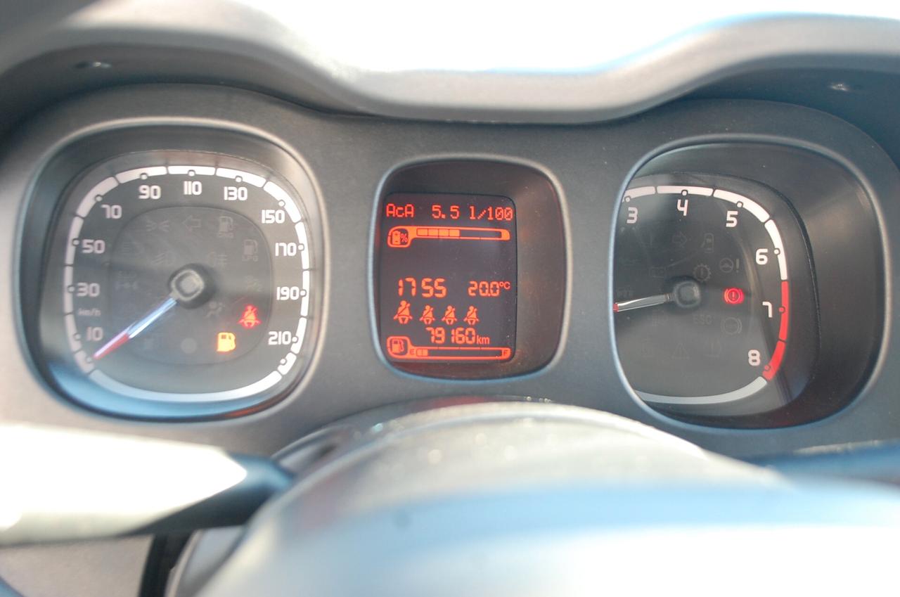 Fiat Panda 1.0 firefly hybrid 69CV City Life S&S USB Uf Italy