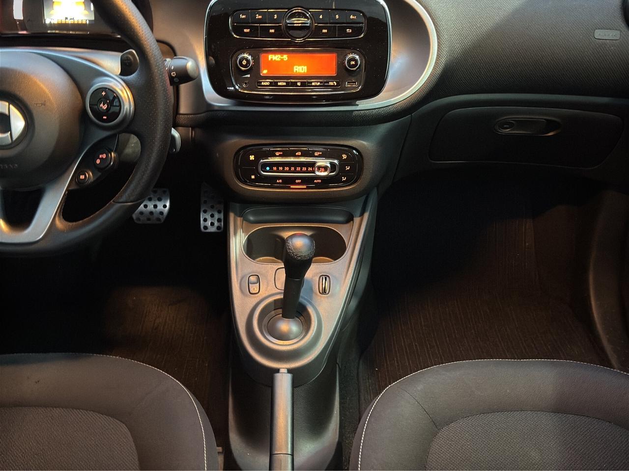 SMART FORTWO 90 0.9 TURBO TWINAMIC SUPERPASSION - MY19