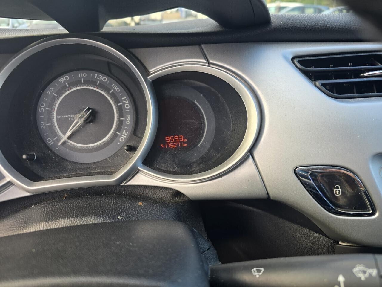 Citroen C3 1.4 HDi 70 Exclusive