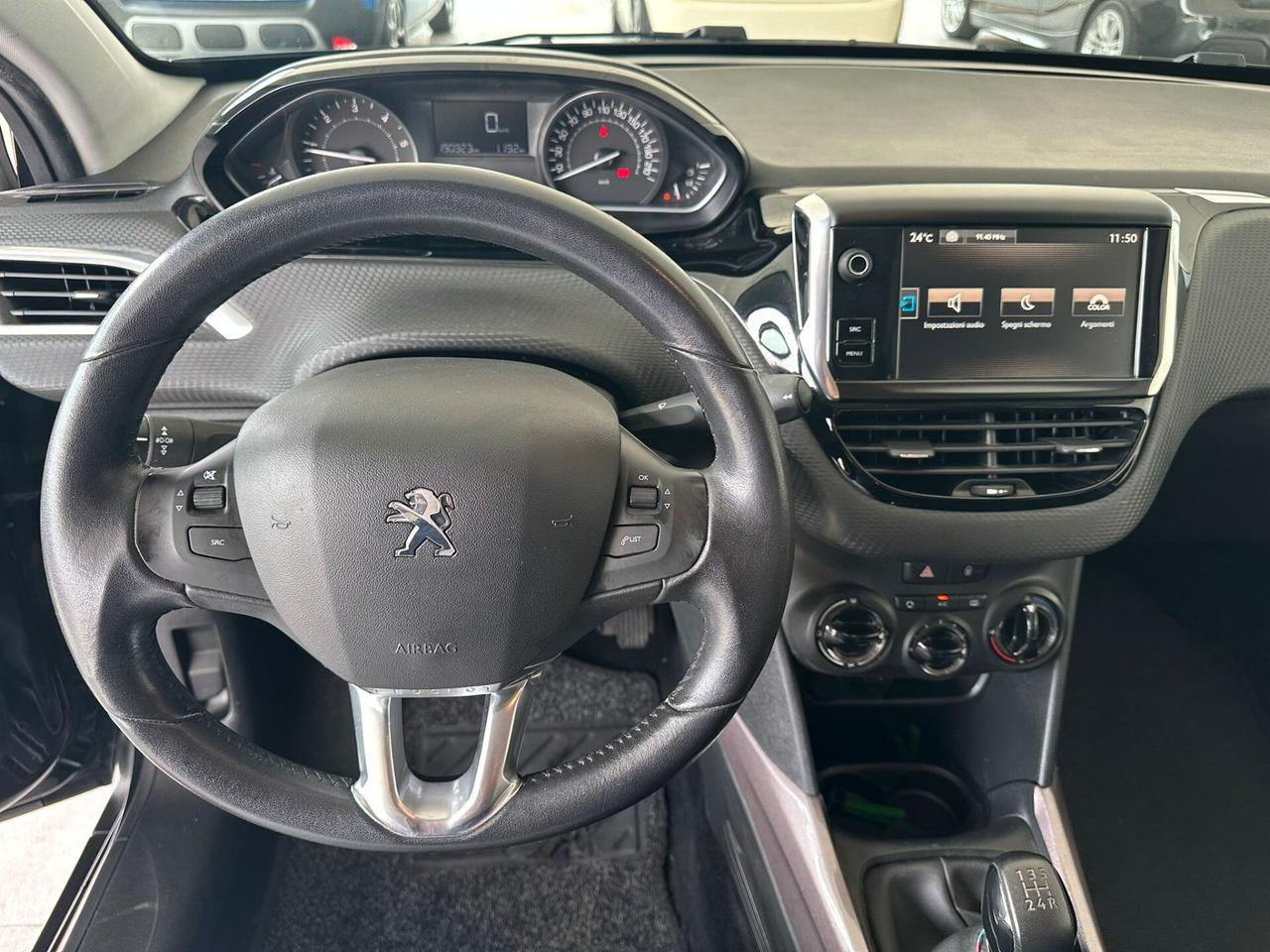 Peugeot 2008 BlueHDi 100 Black Matt 2015