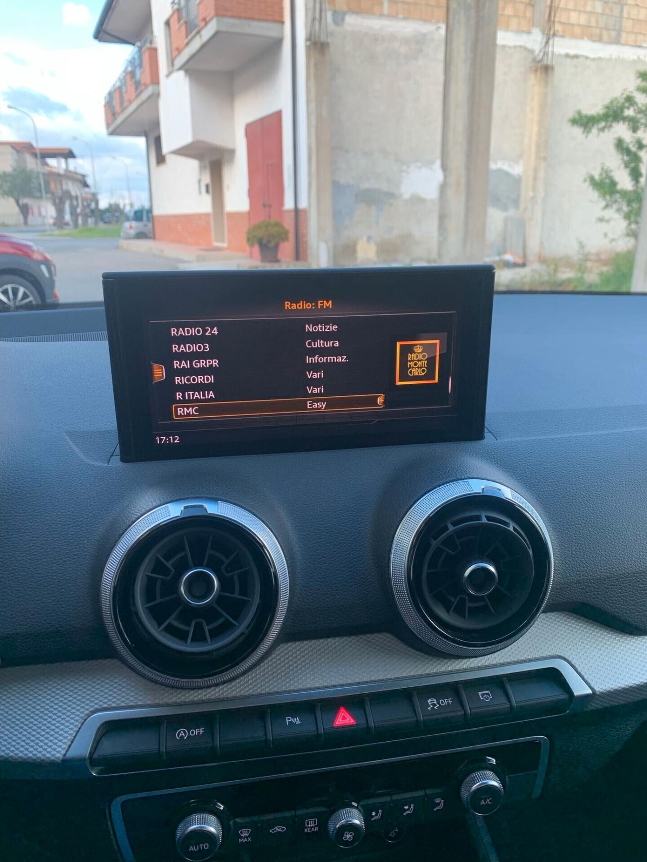 Audi Q2 30 2.0 TDI 115cv Admired