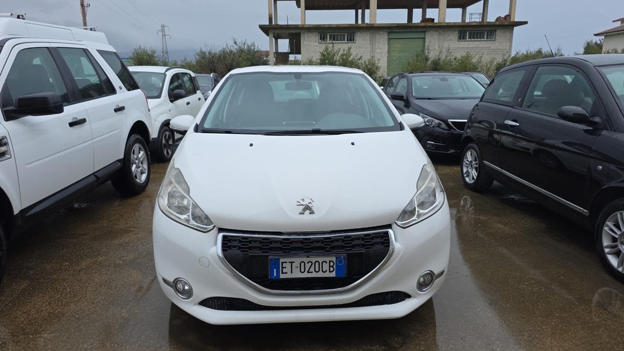Peugeot 2008 1.2 VTi 82CV Access
