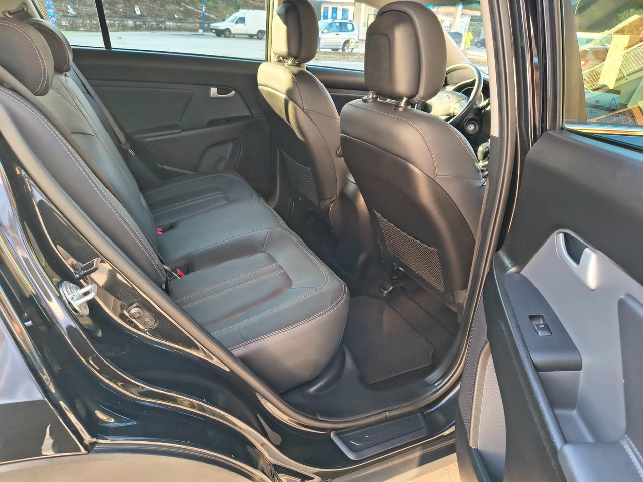 KIA SPORTAGE 1.7 CRDi 116 CV HIGH TECH