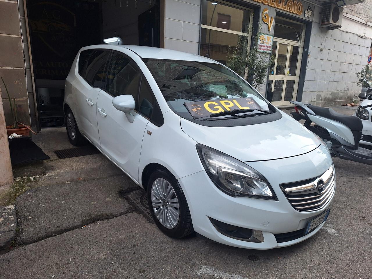 Opel Meriva 1.4 Turbo 120CV GPL