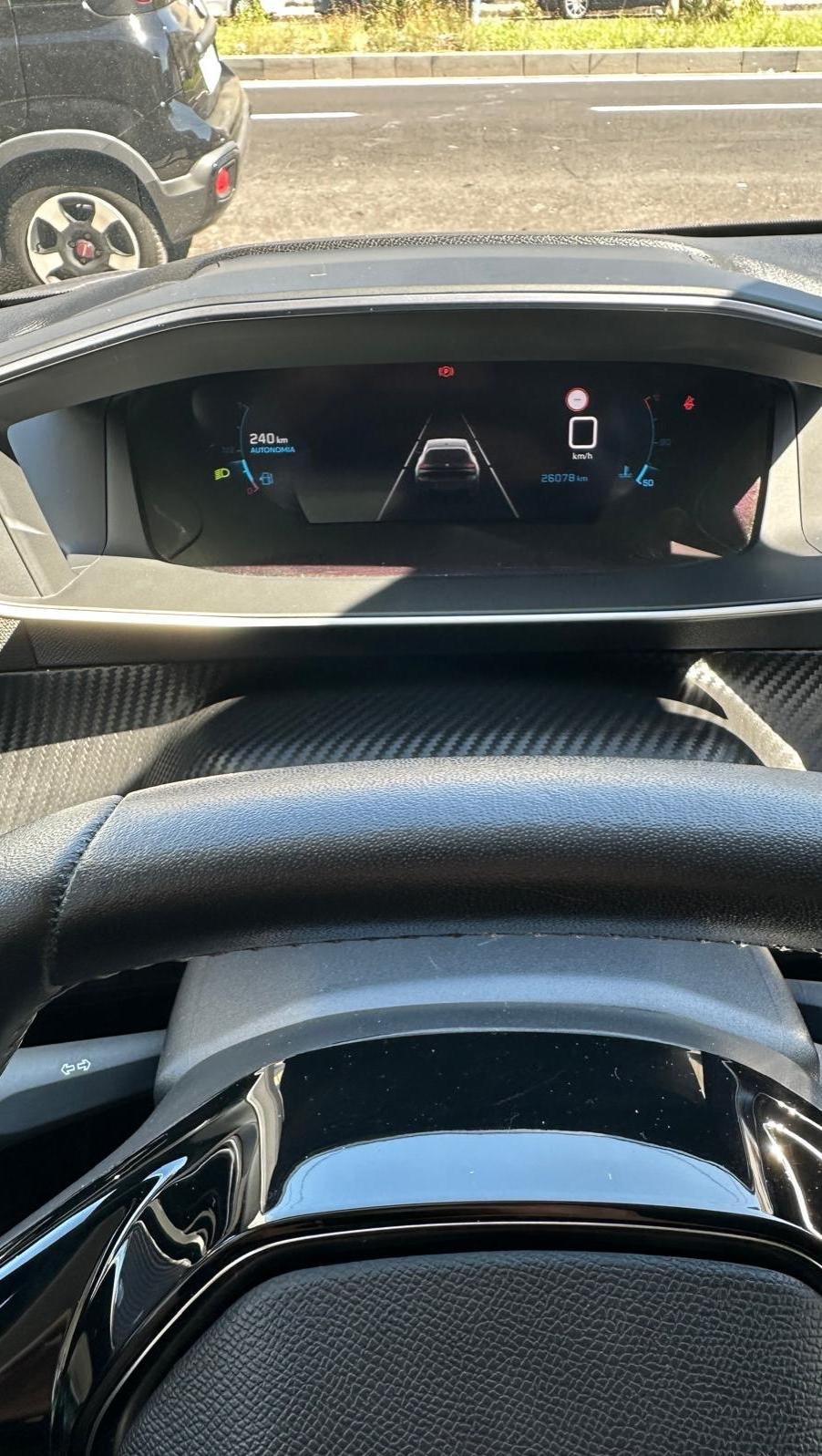 Peugeot 208 1.5 diesel Allure pack 2023