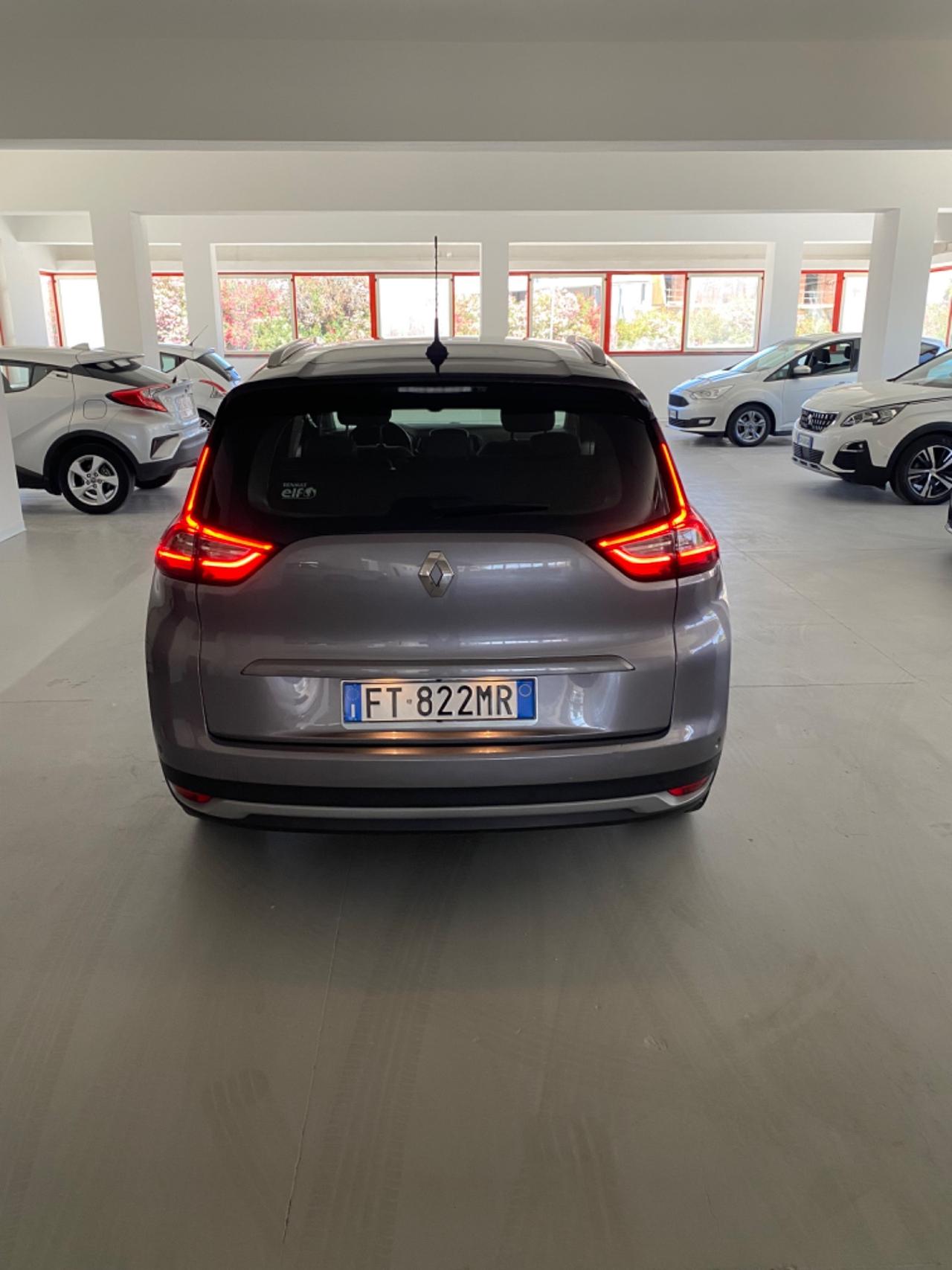 Renault Grand Scenic dCi 8V 110 CV Energy Sport Edition2