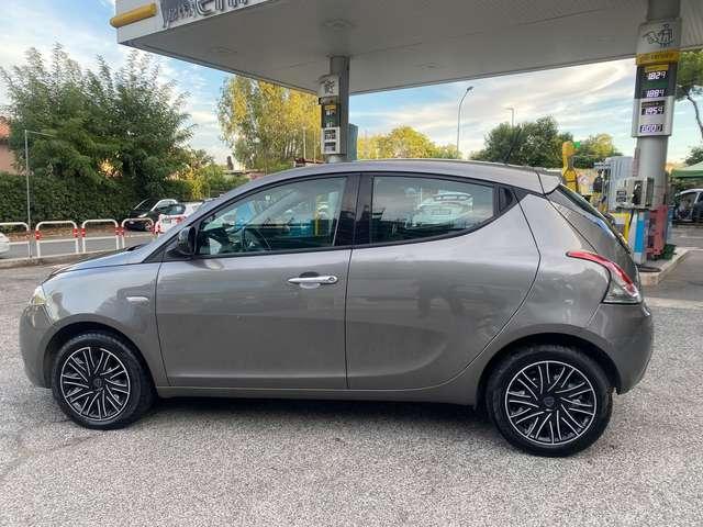 Lancia Ypsilon Ypsilon III 2015 1.2 Black and Noir s