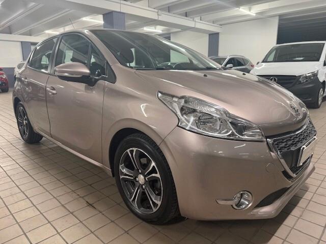 Peugeot 208 1.4 HDi 68 CV 5 porte Active