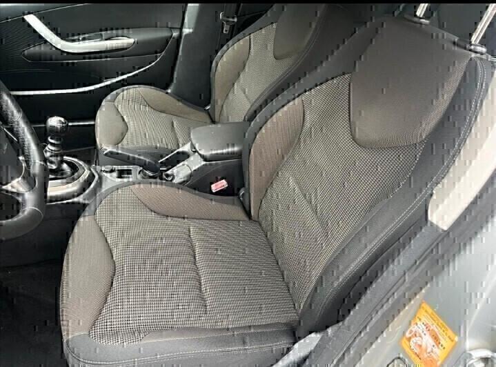 Peugeot 308 1.6 HDi 115CV SW Da Vetrina