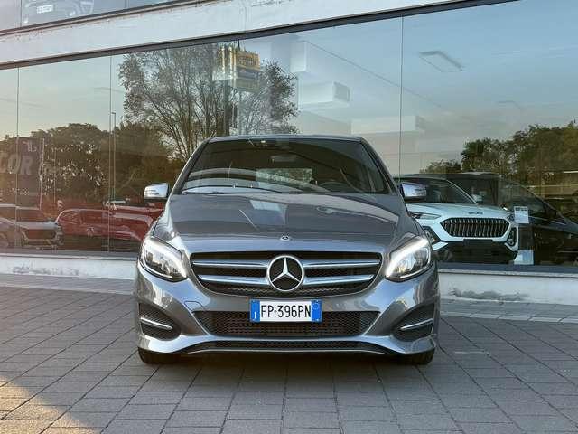 Mercedes-Benz B 180 B 180 d Sport