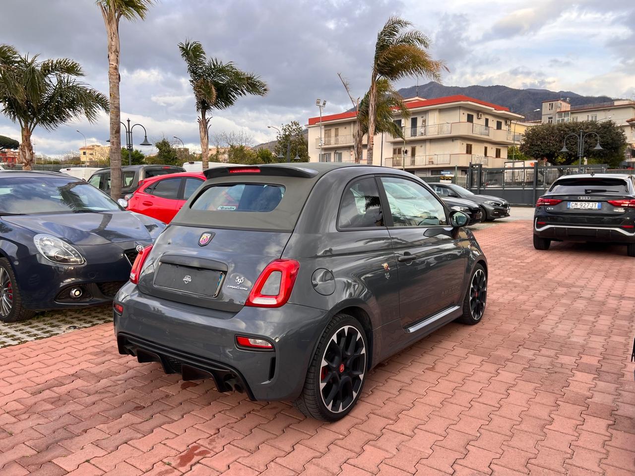 Abarth 595 C 1.4 Turbo T-Jet 180 CV Competizione