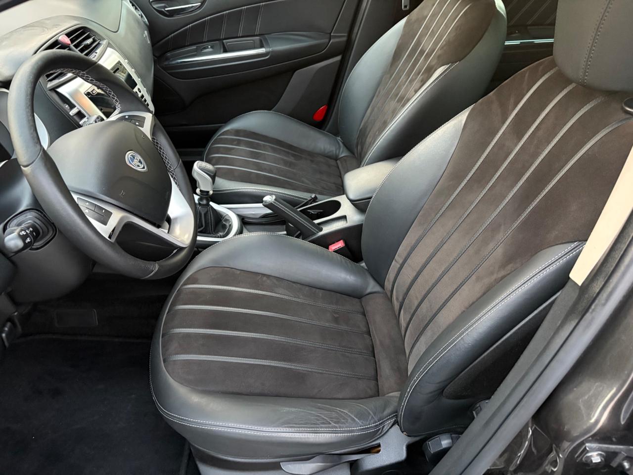 Lancia Delta 1.4 T-Jet 120 CV Oro 2010