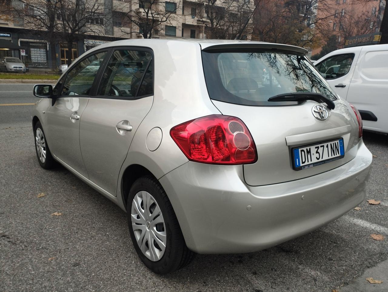 Toyota Auris 2.0 D-4D 5 porte Sol