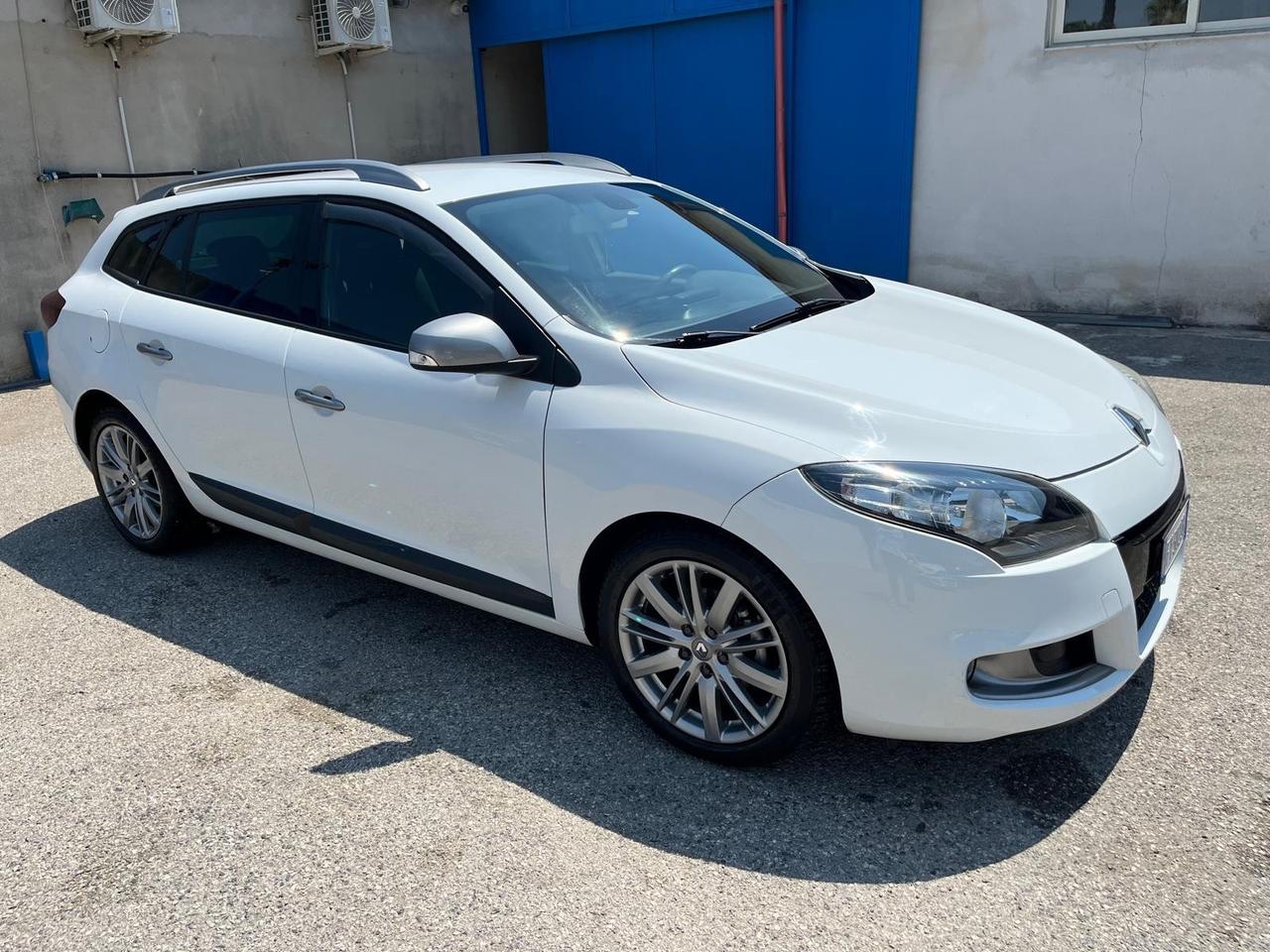 Renault megane sportour “ gtline” 1.5 dci-2012