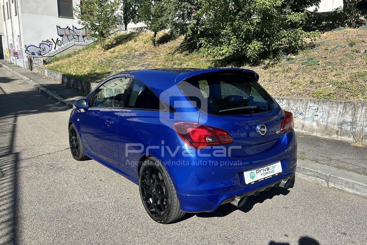 OPEL Corsa 1.6 Turbo Coupé OPC