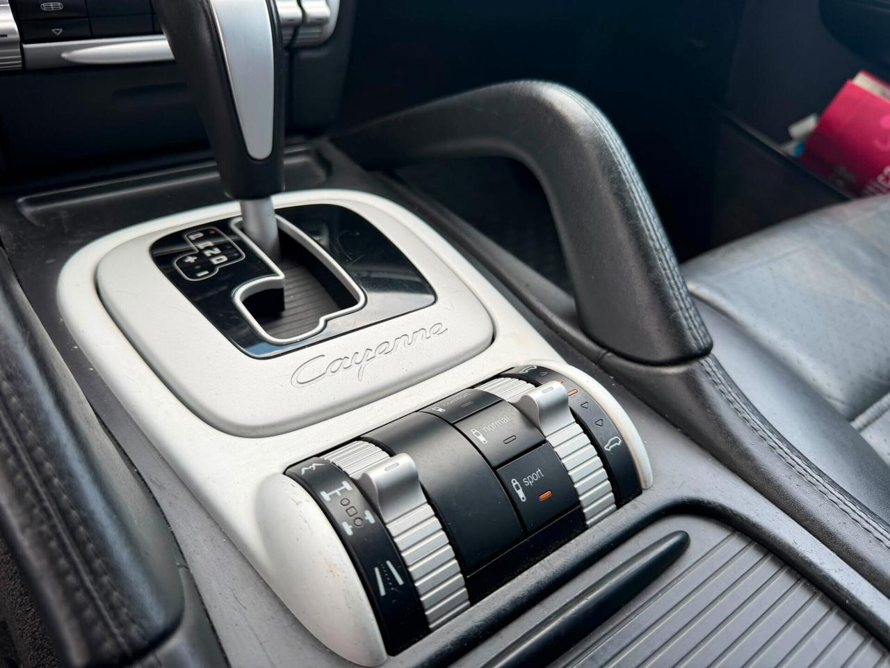Porsche Cayenne 4.5 cat Turbo Autocarro