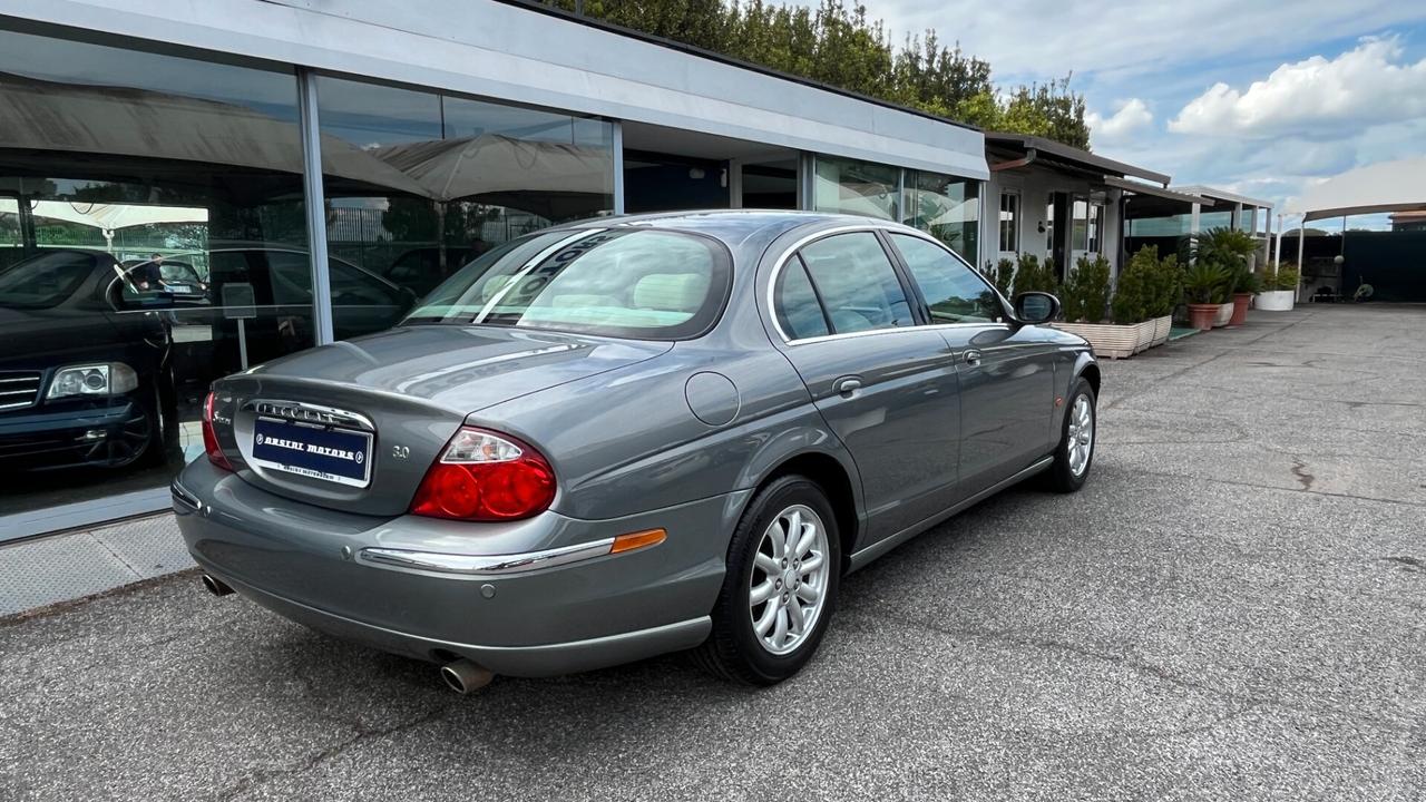 Jaguar S-Type (X202) 3.0 V6 24V cat Executive