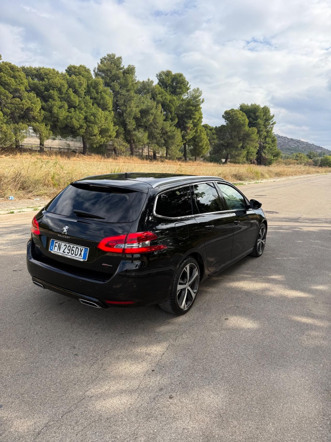 Peugeot 308 BlueHDi 120 S&S EAT6 SW GT Line
