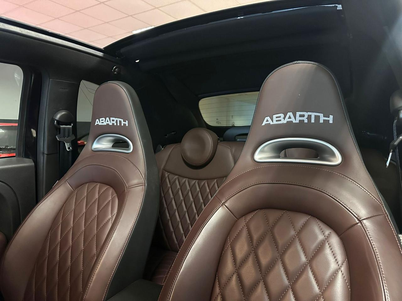 Abarth 595 C 1.4 Turbo T-Jet 165 CV