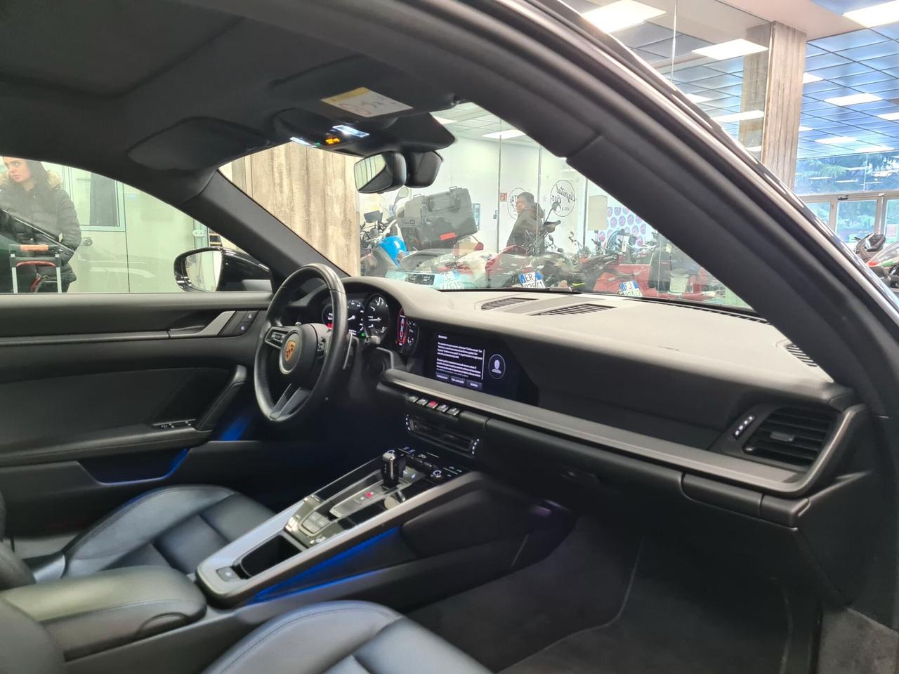Porsche 911 Carrera