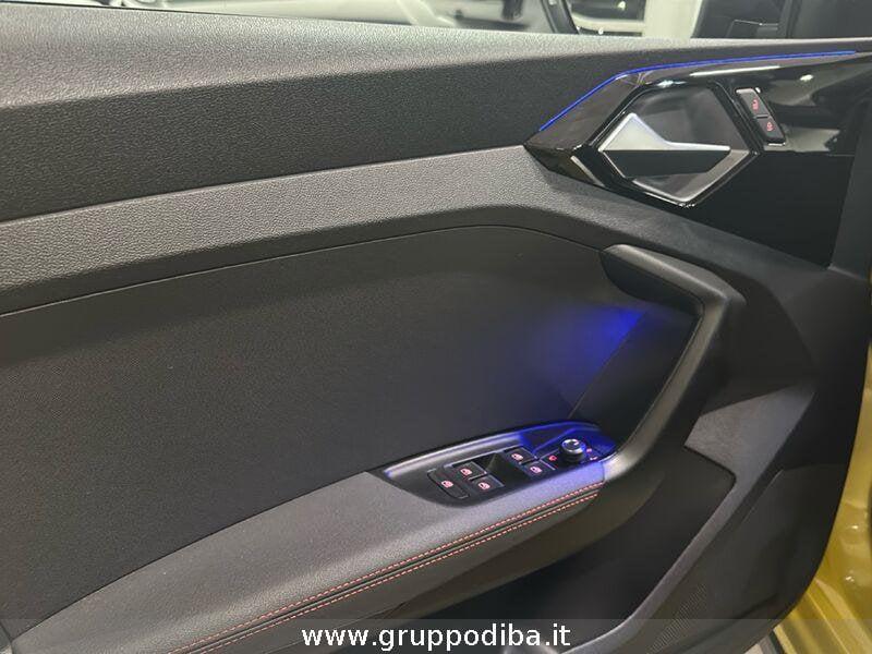 Audi A1 II 2019 Sportback Benzina Sportback 40 2.0 tfsi Identity Black 207cv s-tr