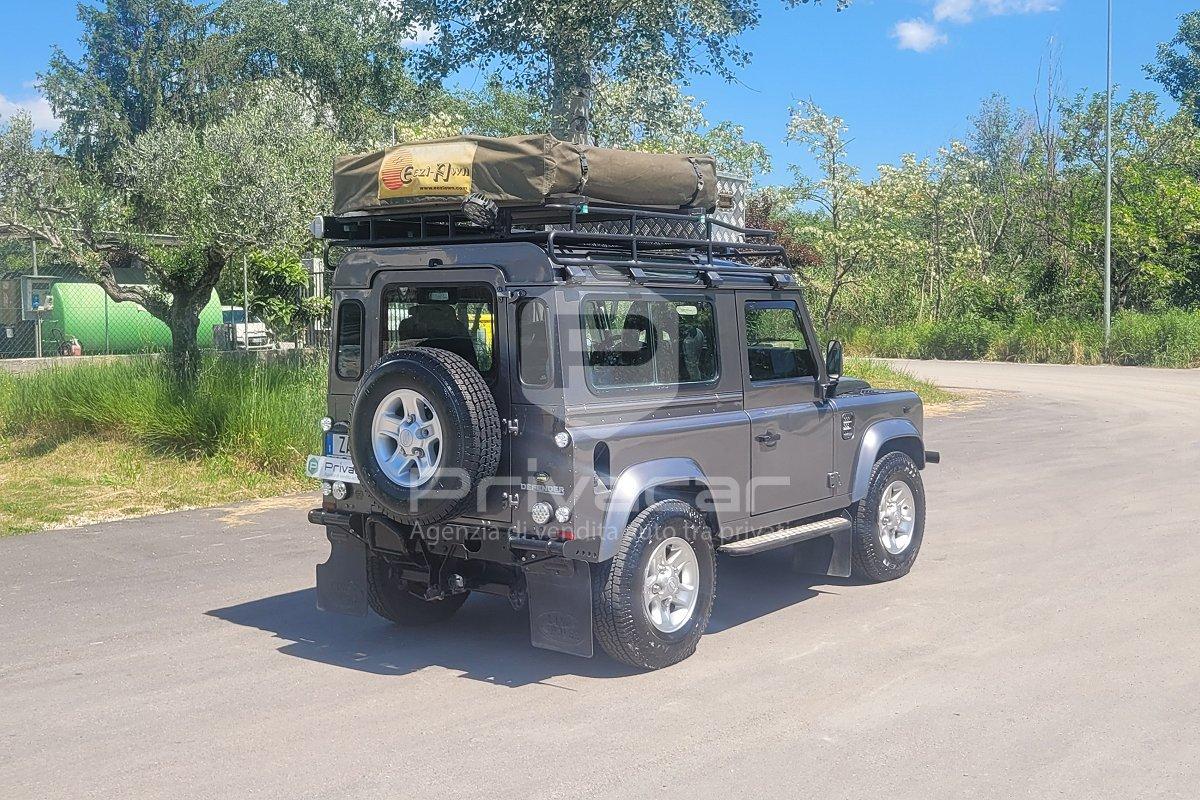 LAND ROVER Defender 90 2.4 TD4 Station Wagon S