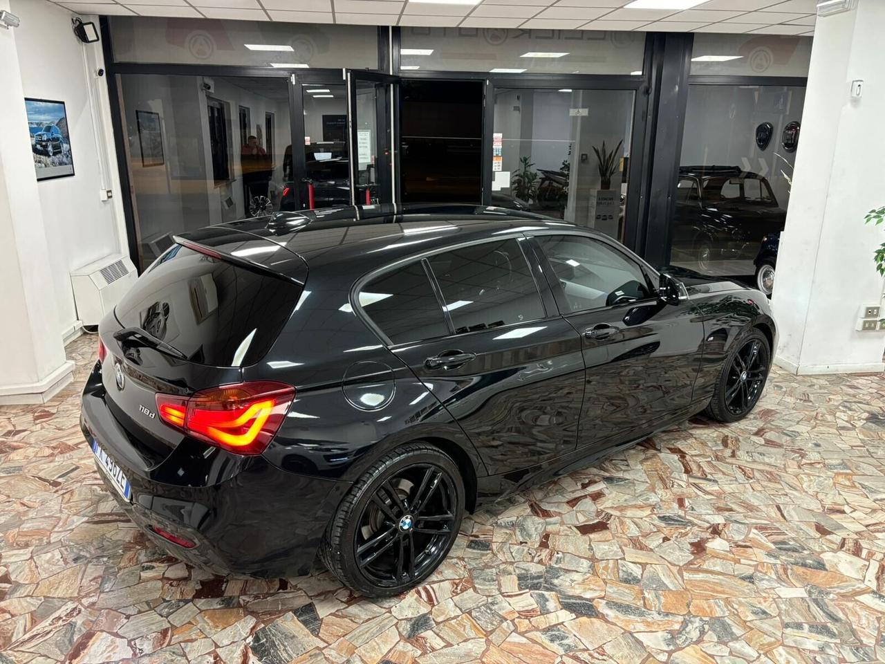 Bmw 118 118d 5p. Msport