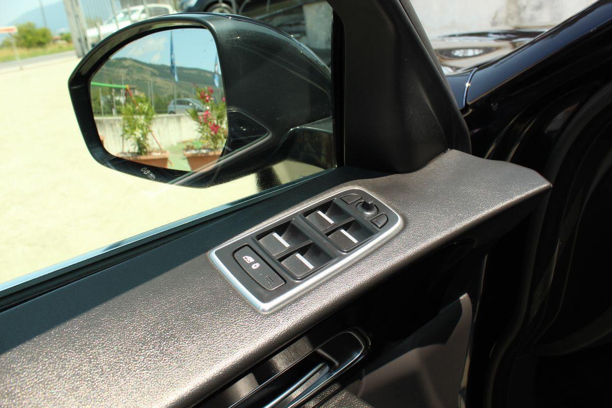 JAGUAR - F-Pace - 2.0 D 180 CV AWD aut. Portfolio