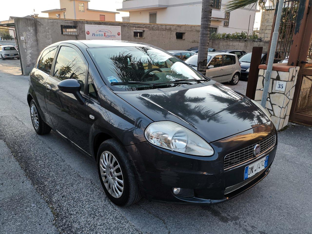 Fiat Grande Punto 3 Porte Grande Punto 1.3 mjt Dynamic 90cv LEGGI
