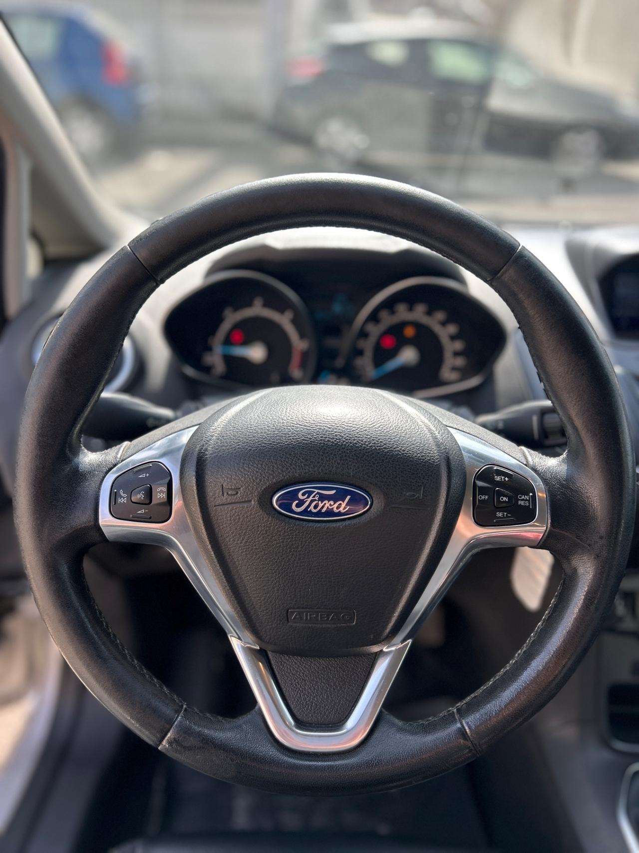 Ford Fiesta 1.5 TDCi 75CV 5 porte Business-2015