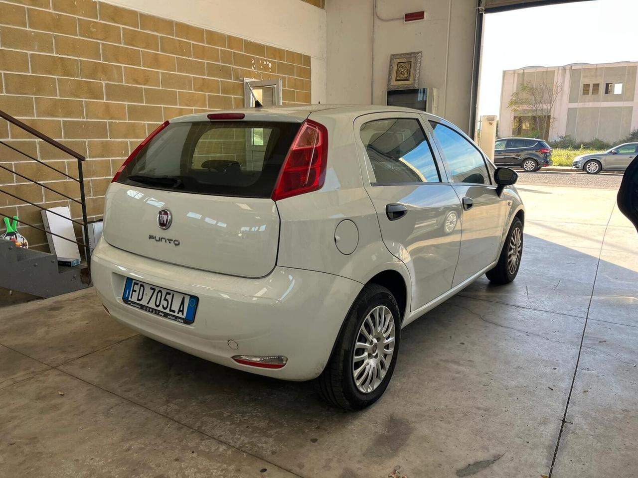 Fiat Punto 1.4 8V 5 porte Easypower 2016