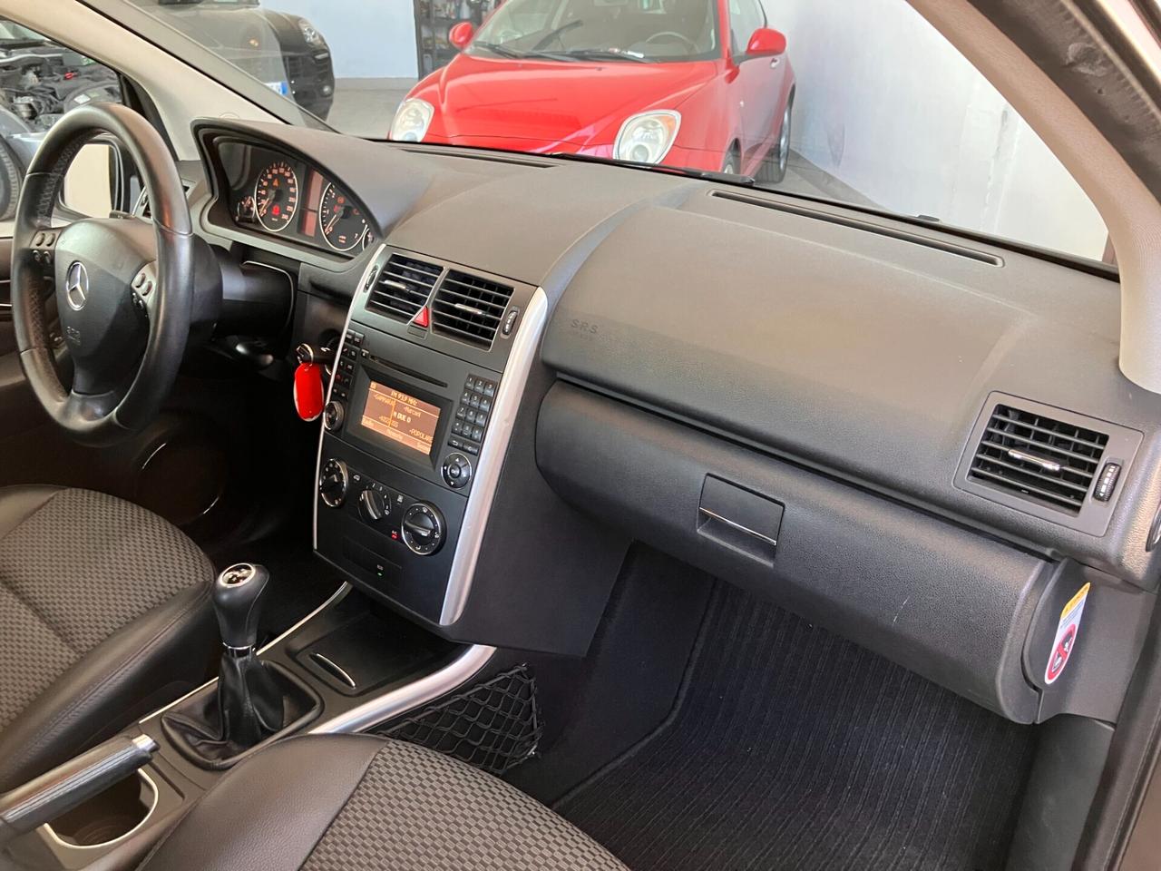 Mercedes-benz A 160 NEOPATENTATI EURO 5 BENZINA