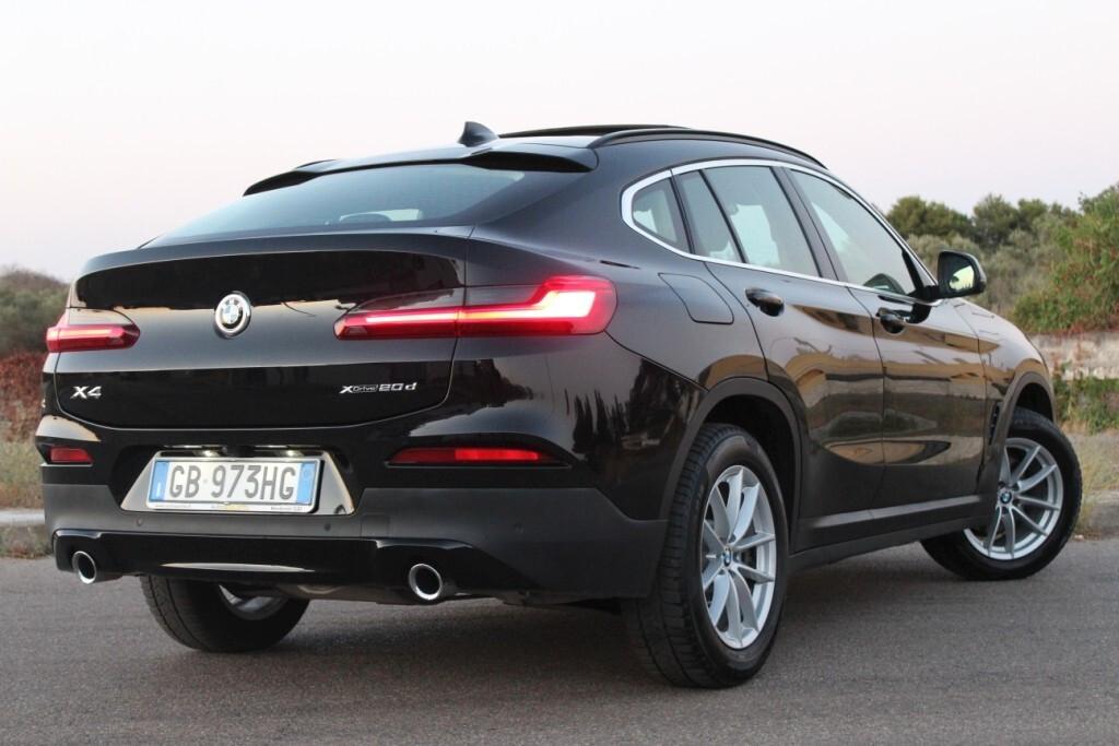 BMW X4 xDrive 20d *TETTO APR. *GANCIO TRAINO